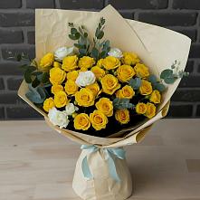 Букет цветов из:  Розы в Голубинской