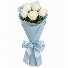 Букет 5 Белых роз Проуд в Голубинской