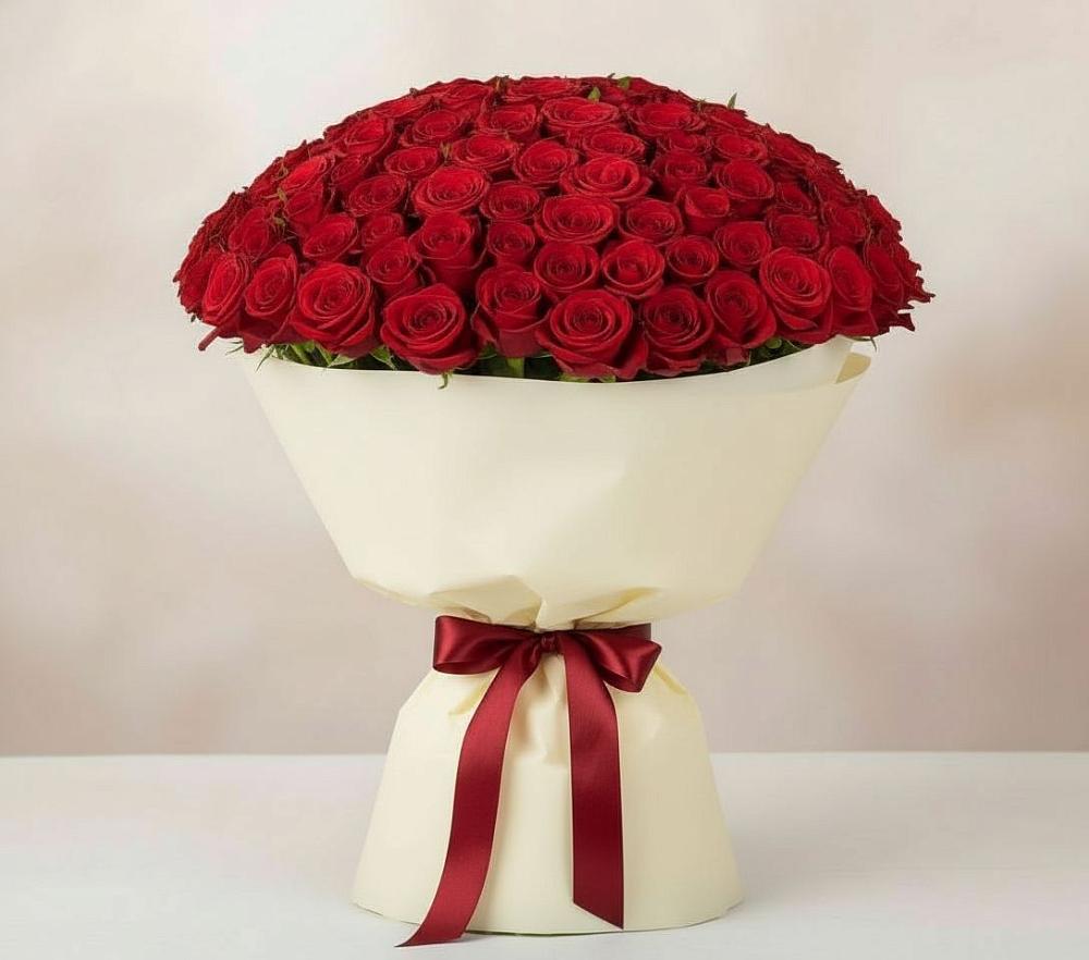 Букет 101 Красная роза Милано в Голубинской