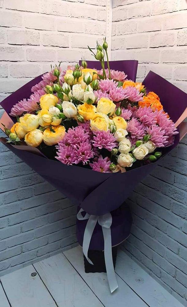 Букет цветов из: Хризантемы и Розы в Голубинской