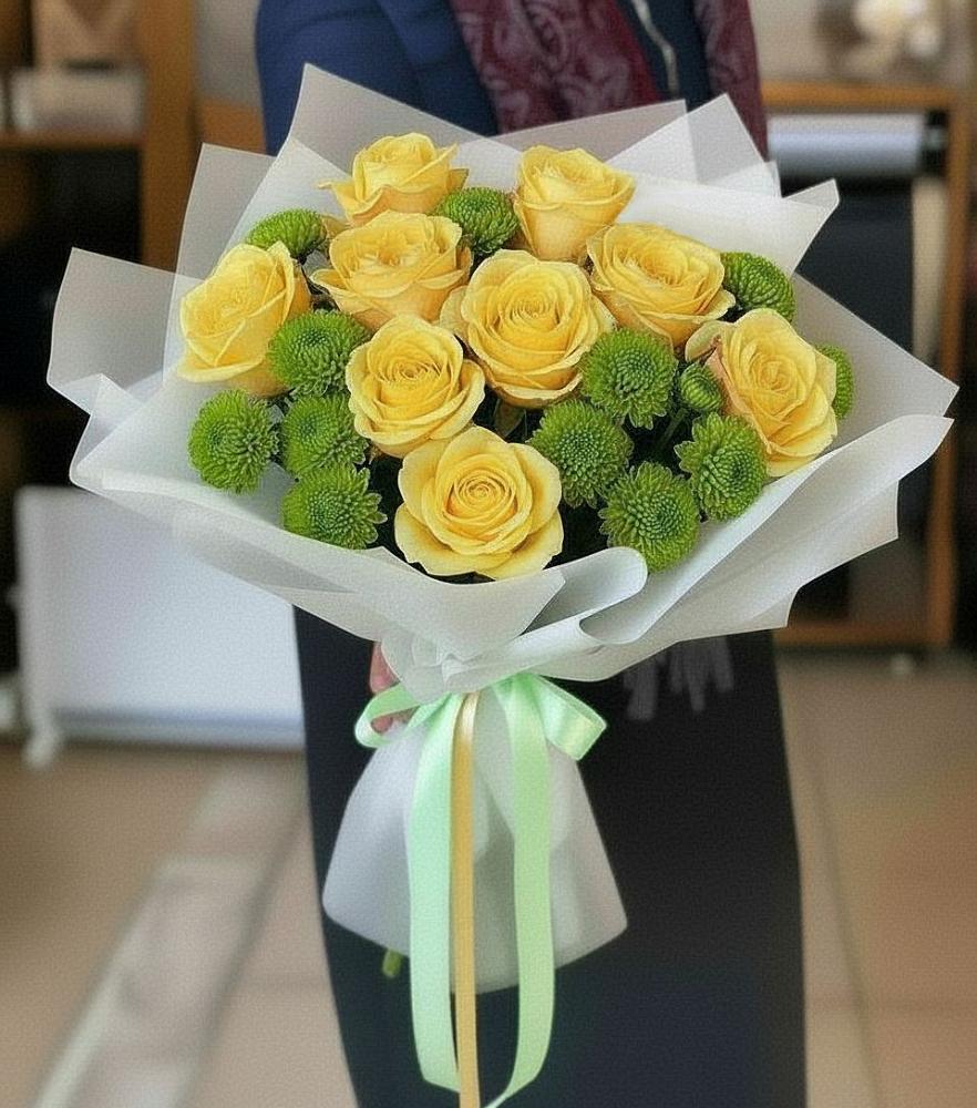 Букет цветов из: Хризантемы и Розы в Голубинской