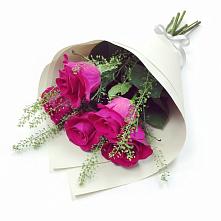 Букет цветов из:  Розы в Голубинской
