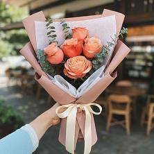 Букет цветов из:  Розы в Голубинской