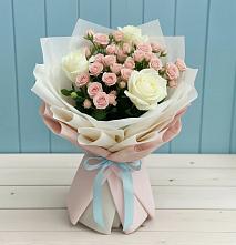 Букет цветов из:  Розы в Голубинской
