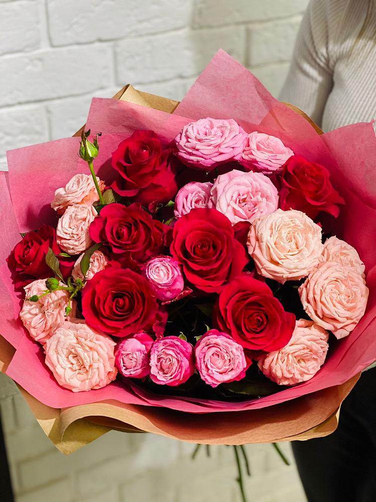 Букет цветов из: Розы в Голубинской