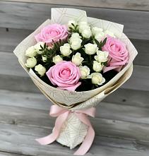 Букет цветов из:  Розы в Голубинской