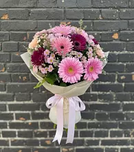Букет цветов из:  Герберы и Хризантемы в Голубинской