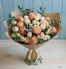 Букет цветов из:  Альстромерии и Розы в Голубинской