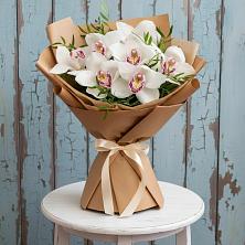 Букет цветов из:  Орхидеи и Розы в Голубинской